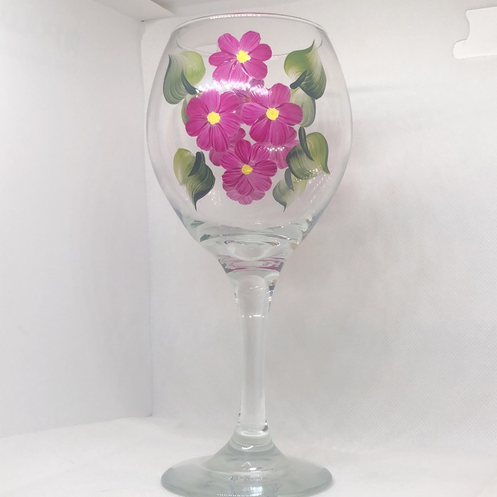 Hand Painted Fuchsia Flowers Wine Glass 🍷